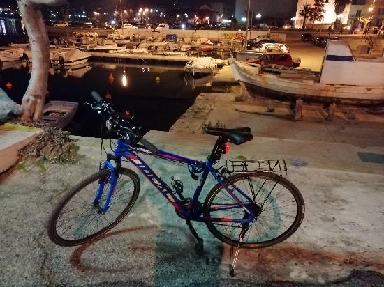 δύο τεμάχια ποδήλατα πολύ καλά Κόρινθος νομού Κορινθίας, Πελοπόννησος Τέχνη - Συλλογές - Χόμπι Πωλούνται (φωτογραφία 1)