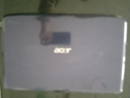Πωλείται laptop acer με έξτρα μικρόφωνο 110 ευρω Καλαμαρια νομού Θεσσαλονίκης, Μακεδονία Η/Υ - Υλικό - Λογισμικό Πωλούνται (φωτογραφία 1)