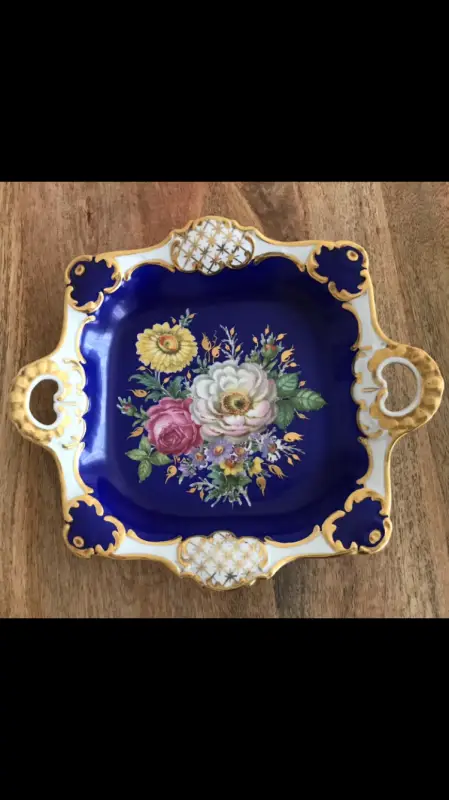 Αντίκα πιατέλα πορσελάνης PMR Bavaria Jaeger & Co - Αντίκα πιατέλα πορσελάνης PMR Bavaria Jaeger & Co - Πύργος Έπιπλα - Είδη σπιτιού / κήπου Πωλούνται Ν. Ηλείας, Πελοπόννησος αγγελία 302726 FreeList.gr (φωτογραφία 1) Αντίκα πιατέλα πορσελάνης PMR Bavaria Jaeger & Co Αντίκα πιατέλα πορσελάνης PMR Bavaria Jaeger & Co - αγγελίες για Έπιπλα - Είδη σπιτιού / κήπου σε Πύργος - Πωλούνται στο Νομό Ηλείας, Πελοπόννησος - FreeList.gr aggelia 302726 (φωτογραφία 1)