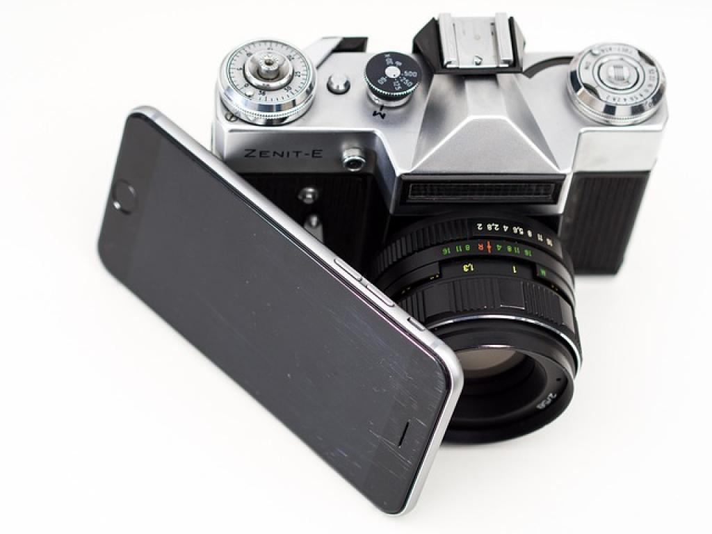 Canon eos 2000d σε άριστη κατάσταση - αγγελίες για Κάμερες - Αξεσουάρ κάμερας σε Τρίπολη - Πωλούνται στο Νομό Αρκαδίας, Πελοπόννησος - FreeList.gr aggelia 303961 (φωτογραφία 1) Canon eos 2000d σε άριστη κατάσταση - Τρίπολη Κάμερες - Αξεσουάρ κάμερας | αγγελία 303961 FreeList.gr (φωτογραφία 1)