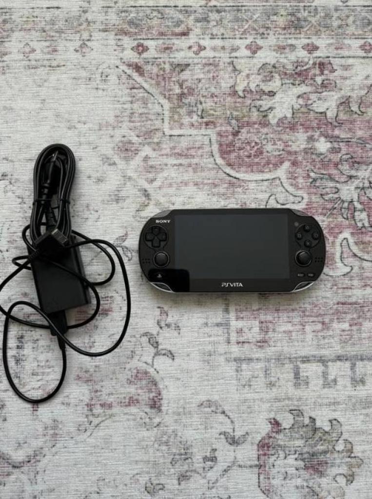 PlayStation PS Vita - αγγελίες για Παιχνίδια - Βιντεοκονσόλες σε Άρτα - Πωλούνται στο Νομό Άρτας, Ήπειρος - FreeList.gr aggelia 305052 (φωτογραφία 1) PlayStation PS Vita - Άρτα Παιχνίδια - Βιντεοκονσόλες | αγγελία 305052 FreeList.gr (φωτογραφία 1)