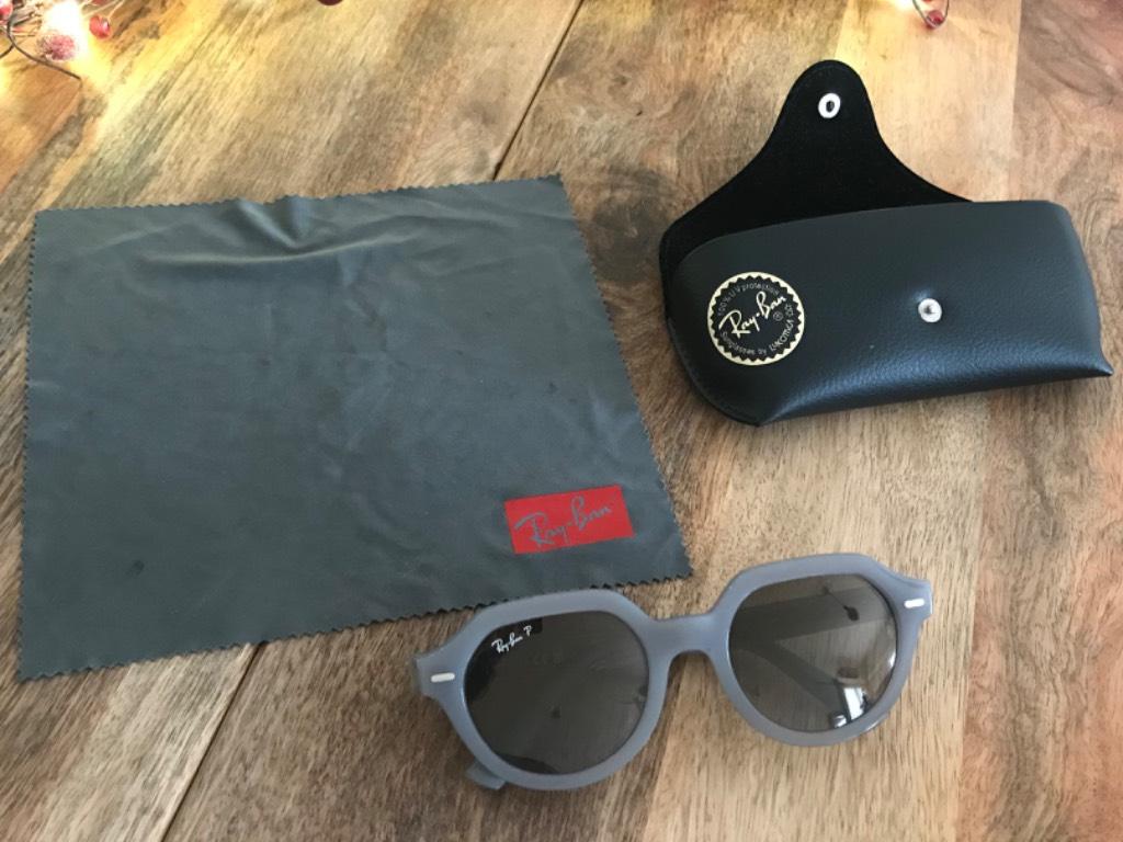 Γυαλιά ηλίου Ray Ban Gina RB4399 Polarized 6429/Μ3 Μέγεθος51 - αγγελίες για Ρούχα - Παπούτσια - Αξεσουάρ σε Πύργος - Πωλούνται στο Νομό Ηλείας, Πελοπόννησος - FreeList.gr aggelia 303344 (φωτογραφία 1) Γυαλιά ηλίου Ray Ban Gina RB4399 Polarized 6429/Μ3 Μέγεθος51 - Πύργος Ρούχα - Παπούτσια - Αξεσουάρ | αγγελία 303344 FreeList.gr (φωτογραφία 1)