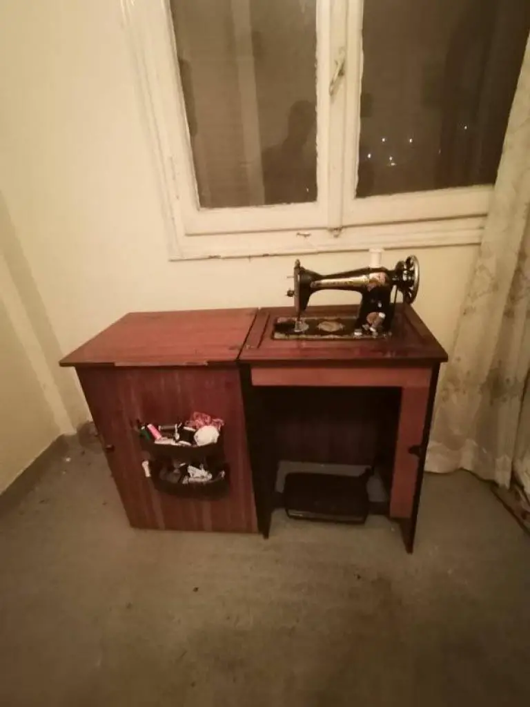 παλια ραπτομηχανη