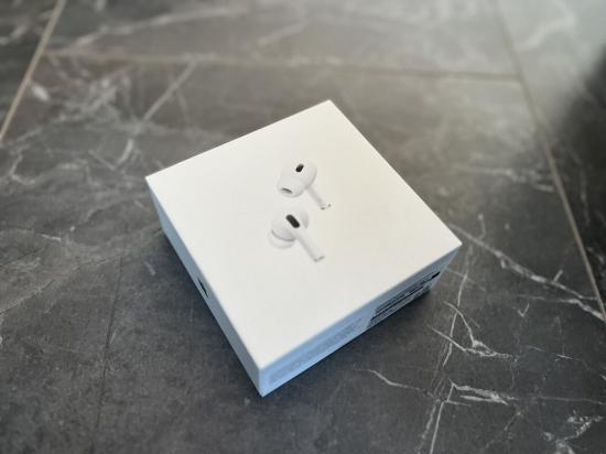 Apple Airpods Pro 2 Aυθεντικά Eξαιρετικά Refurbished - Λευκό Πάτρα νομού Αχαϊας, Πελοπόννησος Κινητά τηλέφωνα - Αξεσουάρ Πωλούνται (φωτογραφία 1)