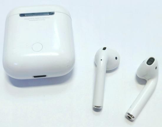 Apple airpods γνήσια Αριστη κατάσταση  Δεκτος έλεγχος Σέρρες νομού Σερρών, Μακεδονία Άλλα είδη Πωλούνται (φωτογραφία 1)