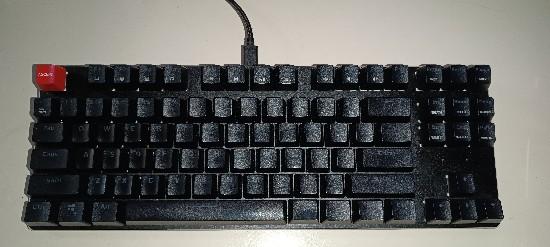 Glorious keyboard Gmmk les brown keys Περιστερι νομού Αττικής - Αθηνών, Αττική Η/Υ - Υλικό - Λογισμικό Πωλούνται (φωτογραφία 1)