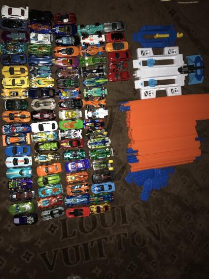 Hot Wheels cars 6983621134 Αθήνα νομού Αττικής - Αθηνών, Αττική Παιχνίδια - Βιντεοκονσόλες Πωλούνται (φωτογραφία 1)