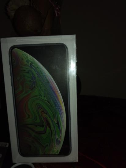 Iphone xs max 512 Πωλειτε σφραγισμενο Θεσσαλονίκη νομού Θεσσαλονίκης, Μακεδονία Κινητά τηλέφωνα - Αξεσουάρ Πωλούνται (φωτογραφία 1)