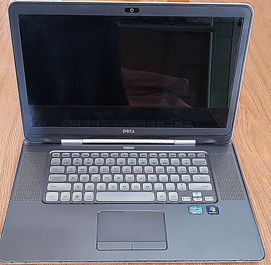 Laptop Dell XPS 15Ζ  15,6”- Laptop Cooler - Ipad 2 Πειραιας νομού Αττικής - Πειραιώς / Νήσων, Αττική Η/Υ - Υλικό - Λογισμικό Πωλούνται (φωτογραφία 1)