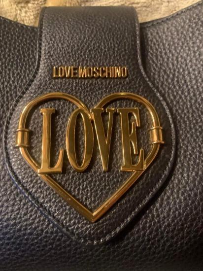 Love Moschino tote bag Λευκωσία νομού Κύπρου (νήσος), Κύπρος Ρούχα - Παπούτσια - Αξεσουάρ Πωλούνται (φωτογραφία 1)