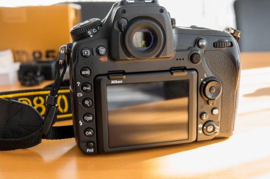 Nikon D850 στην αρχική συσκευασία Λεμεσός νομού Κύπρου (νήσος), Κύπρος Κάμερες - Αξεσουάρ κάμερας Πωλούνται (φωτογραφία 1)