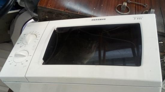 φούρνος μικροκυμάτων samsung Δράμα νομού Δράμας, Μακεδονία Οικιακές συσκευές Πωλούνται (φωτογραφία 1)