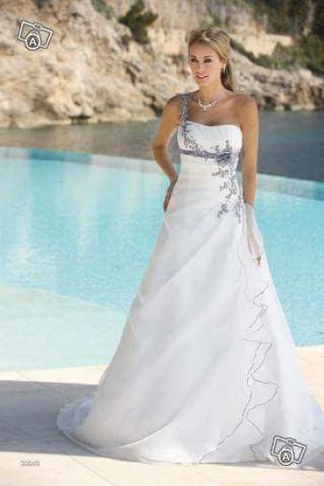 Καινούργιο νυφικό φόρεμα Χίος νομού Χίου, Νησιά Αιγαίου Ρούχα - Παπούτσια - Αξεσουάρ Πωλούνται (φωτογραφία 1)