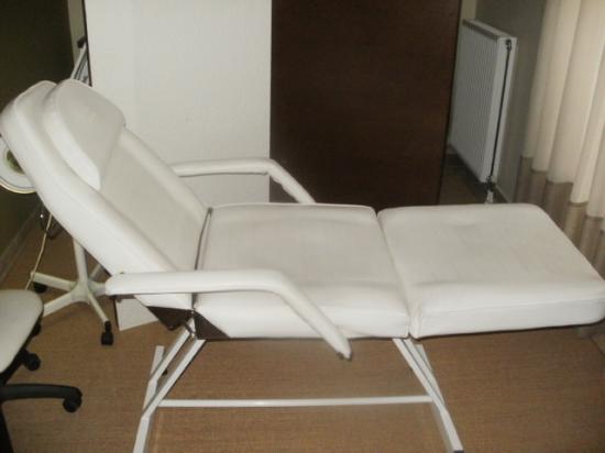 Καρέκλα-κρεβάτι αισθητικής πολλαπλών χρήσεων. Τρίκαλα νομού Τρικάλων, Θεσσαλία Υγεία - Ομορφιά Πωλούνται (φωτογραφία 1)