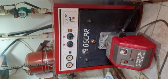 Κεντρική θέρμανση πετρελαίου  30.000 θερμίδες Αμαρυνθος νομού Ευβοίας, Στερεά Ελλάδα Εργαλεία - Βιομηχανικά είδη Πωλούνται (φωτογραφία 1)