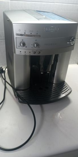 Μηχανή espresso Delonghi Magnifica Πολιχνη νομού Θεσσαλονίκης, Μακεδονία Οικιακές συσκευές Πωλούνται (φωτογραφία 1)