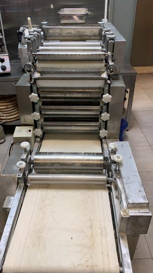 Μηχανή παραγωγή φύλλου πίτσας Τρίπολη νομού Αρκαδίας, Πελοπόννησος Εργαλεία - Βιομηχανικά είδη Πωλούνται (φωτογραφία 1)