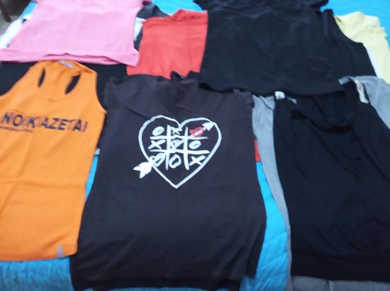 Μπλουζάκια αφορετα σε διάφορα σχέδια Μυκονος νομού Κυκλάδων, Νησιά Αιγαίου Ρούχα - Παπούτσια - Αξεσουάρ Πωλούνται (φωτογραφία 1)