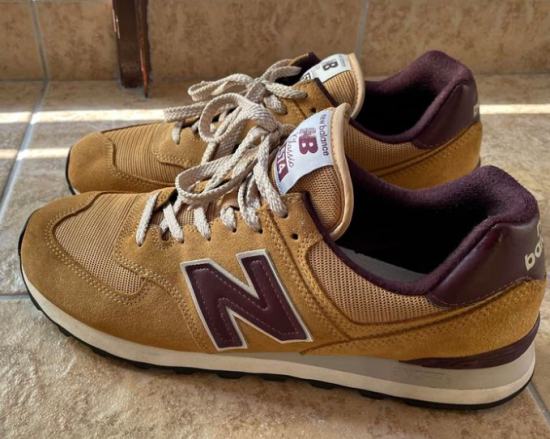 Παπούτσια New Balance (σε άριστη κατάσταση) Χαιδαρι νομού Αττικής - Αθηνών, Αττική Ρούχα - Παπούτσια - Αξεσουάρ Πωλούνται (φωτογραφία 1)