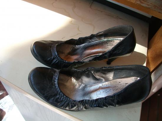 Παπούτσια, vintage, γόβες μαύρες !!! Χαλανδρι νομού Αττικής - Αθηνών, Αττική Ρούχα - Παπούτσια - Αξεσουάρ Πωλούνται (φωτογραφία 1)