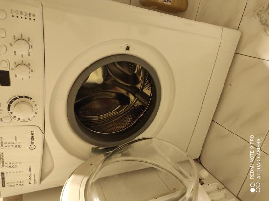 Πλυντήριο ρούχων INDESIT 5kg 1000 στροφών Τρίκαλα νομού Τρικάλων, Θεσσαλία Οικιακές συσκευές Πωλούνται (φωτογραφία 1)