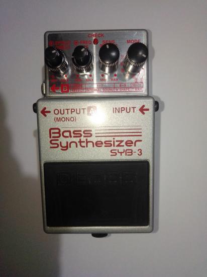 ΠΩΛΕΙΤΑΙ Boss bass synthetizer syb-3 Κατερίνη νομού Πιερίας, Μακεδονία Μουσικά όργανα Πωλούνται (φωτογραφία 1)