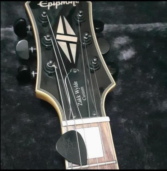 Πωλείται κιθάρα Zakk Wylde Epiphone Ευοσμο νομού Θεσσαλονίκης, Μακεδονία Μουσικά όργανα Πωλούνται (φωτογραφία 1)