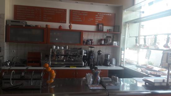 Πωλείται μπουγάτσα καφέ Καλοχωρι νομού Θεσσαλονίκης, Μακεδονία Επιχειρήσεις Πωλούνται (φωτογραφία 1)