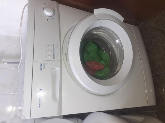 Πωλείται Πλυντήριο λόγο μετακόμισης Θερμη νομού Θεσσαλονίκης, Μακεδονία Οικιακές συσκευές Πωλούνται (φωτογραφία 1)