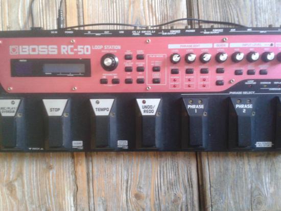 πωλειτε BOSS RC-50 loop station Χολαργος νομού Αττικής - Αθηνών, Αττική Μουσικά όργανα Πωλούνται (φωτογραφία 1)