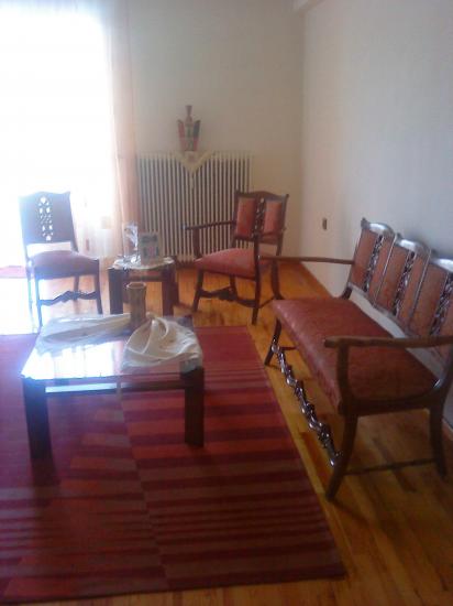 σαλόνι vintage. με διθέσιο καναπέ και δυο πολυθρόνες Φλώρινα νομού Φλώρινας, Μακεδονία Έπιπλα - Είδη σπιτιού / κήπου Πωλούνται (φωτογραφία 1)