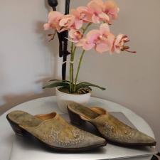 γυναικεία mules sendra χειροποίητα ισπανία νo 36 €160 γυναικεία mules sendra χειροποίητα ισπανία νo 36 €160 - αγγελίες για Ρούχα - Παπούτσια - Αξεσουάρ σε Αθήνα - Πωλούνται στο Νομό Αττικής - Αθηνών, Αττική - FreeList.gr aggelia 302854 (μικρογραφία 5)