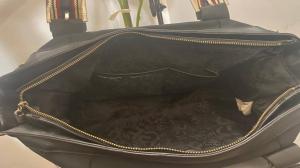 τσάντα gf αυθεντική τσάντα gf αυθεντική - αγγελίες για Ρούχα - Παπούτσια - Αξεσουάρ σε Αθήνα - Πωλούνται στο Νομό Αττικής - Αθηνών, Αττική - FreeList.gr aggelia 302855 (μικρογραφία 3)