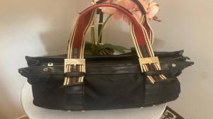 τσάντα gf αυθεντική