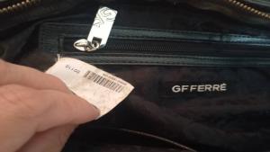 τσάντα gf αυθεντική τσάντα gf αυθεντική - αγγελίες για Ρούχα - Παπούτσια - Αξεσουάρ σε Αθήνα - Πωλούνται στο Νομό Αττικής - Αθηνών, Αττική - FreeList.gr aggelia 302855 (μικρογραφία 9)