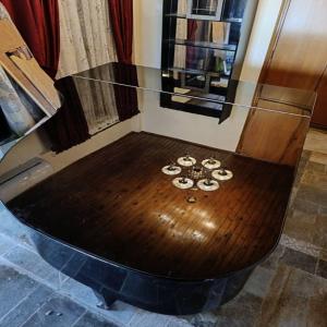 Grand Piano ESTONIA 3/4 μεταχειρισμένο (άριστη κατάσταση) - (μικρογραφία 2)