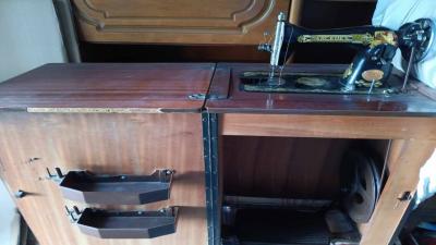 παλια ραπτομηχανη παλια ραπτομηχανη - αγγελίες για Τέχνη - Συλλογές - Χόμπι σε Χαλκίδα - Πωλούνται στο Νομό Ευβοίας, Στερεά Ελλάδα - FreeList.gr aggelia 303306 (μικρογραφία 4)