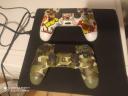 Κονσόλα ps4 Sony μεταχειρισμένη με δύο χειριστήρια πωλειται (μικρογραφία)