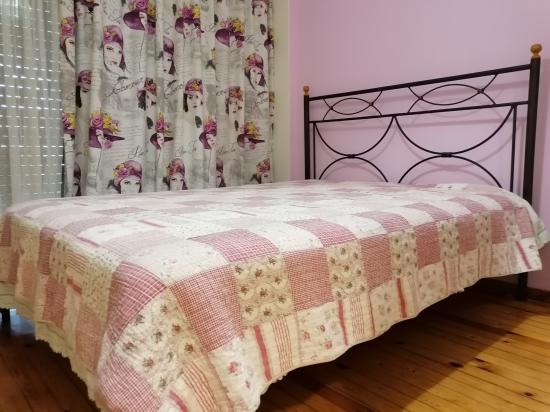 Χειροποίητο μεταλλικό κρεβάτι με δώρο συρταριέρα Θεσσαλονίκη νομού Θεσσαλονίκης, Μακεδονία Έπιπλα - Είδη σπιτιού / κήπου Πωλούνται (φωτογραφία 1)