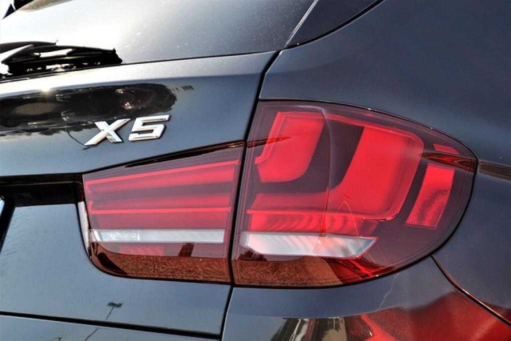 BMW X5 2013 σε άριστη κατάσταση - αγγελίες για Αυτοκίνητα σε Αγια Παρασκευη - Οχήματα στο Νομό Αττικής - Αθηνών, Αττική - FreeList.gr aggelia 304188 (φωτογραφία 1) BMW X5 2013 σε άριστη κατάσταση - Αγια Παρασκευη Αυτοκίνητα | αγγελία 304188 FreeList.gr (φωτογραφία 1)