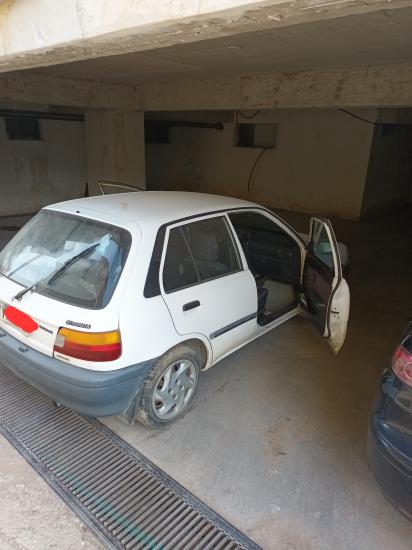 Toyota starlet μοντέλο 1992 Λαμία νομού Φθιώτιδας, Στερεά Ελλάδα Αυτοκίνητα Οχήματα (φωτογραφία 1)