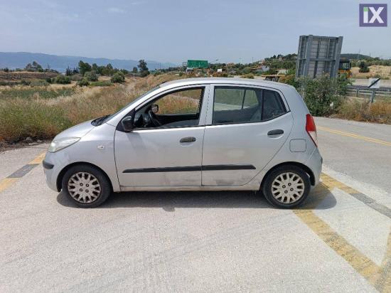 Έχει εργοστασιακό αέριο και βιβλίο σέρβις. Αγιοι Θεοδωροι νομού Κορινθίας, Πελοπόννησος Αυτοκίνητα Οχήματα (φωτογραφία 1)