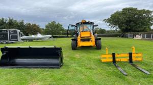 2010 JCB 3CX Φορτωτής εκσκαφέας 2010 JCB 3CX Φορτωτής εκσκαφέας - αγγελίες για Φορτηγά - Εμπορικά οχήματα σε Ηράκλειο - Οχήματα στο Νομό Ηρακλείου, Κρήτη - FreeList.gr aggelia 302999 (μικρογραφία 2)