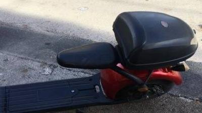 ηλεκτρικό σκούτερ προς πώληση - (μικρογραφία 5)