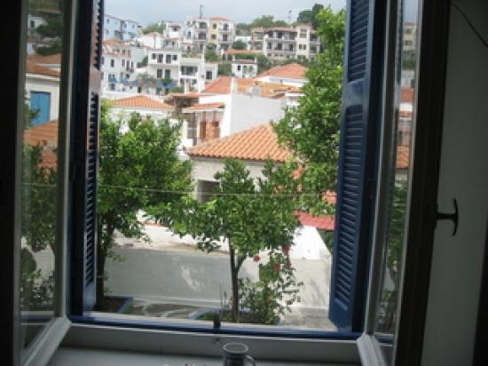 ανταλλαγή διώροφης κατηκιας Σκόπελος νομού Μαγνησίας, Θεσσαλία Ανταλλαγή ακινήτου Ακίνητα (φωτογραφία 1)