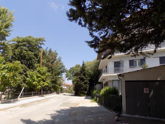 Μεζονέτα 200 τ.μ _8km από το κέντρο της Καστοριάς πωλείται Καστοριά νομού Καστοριάς, Μακεδονία Σπίτια / Διαμερίσματα προς πώληση Ακίνητα (φωτογραφία 1)