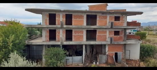 Πωλείται συγκρότημα κατοικιών Αγρινιο νομού Αιτωλοακαρνανίας, Στερεά Ελλάδα Σπίτια / Διαμερίσματα προς πώληση Ακίνητα (φωτογραφία 1)