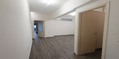 Ενοικιάζεται ανακαινισμένος χώρος 70 τ.μ. στο κέντρο Πάτρας - (μικρογραφία 2)