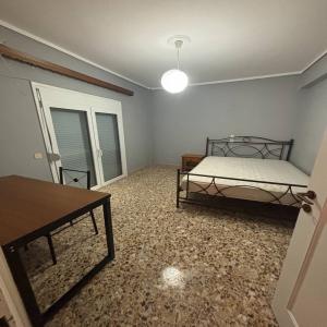Ενοικιάζεται οροφοδιαμέρισμα 60 τ.μ. κεντρικό στη Μυτιλήνη - (μικρογραφία 6)