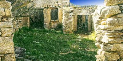 Οικόπεδο με κτίσματα 120 τ.μ. Κουσουναρι, Κυθηρα - (μικρογραφία 4)